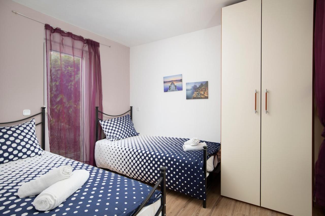 Medulin Burle Sea View Apartment Buitenkant foto