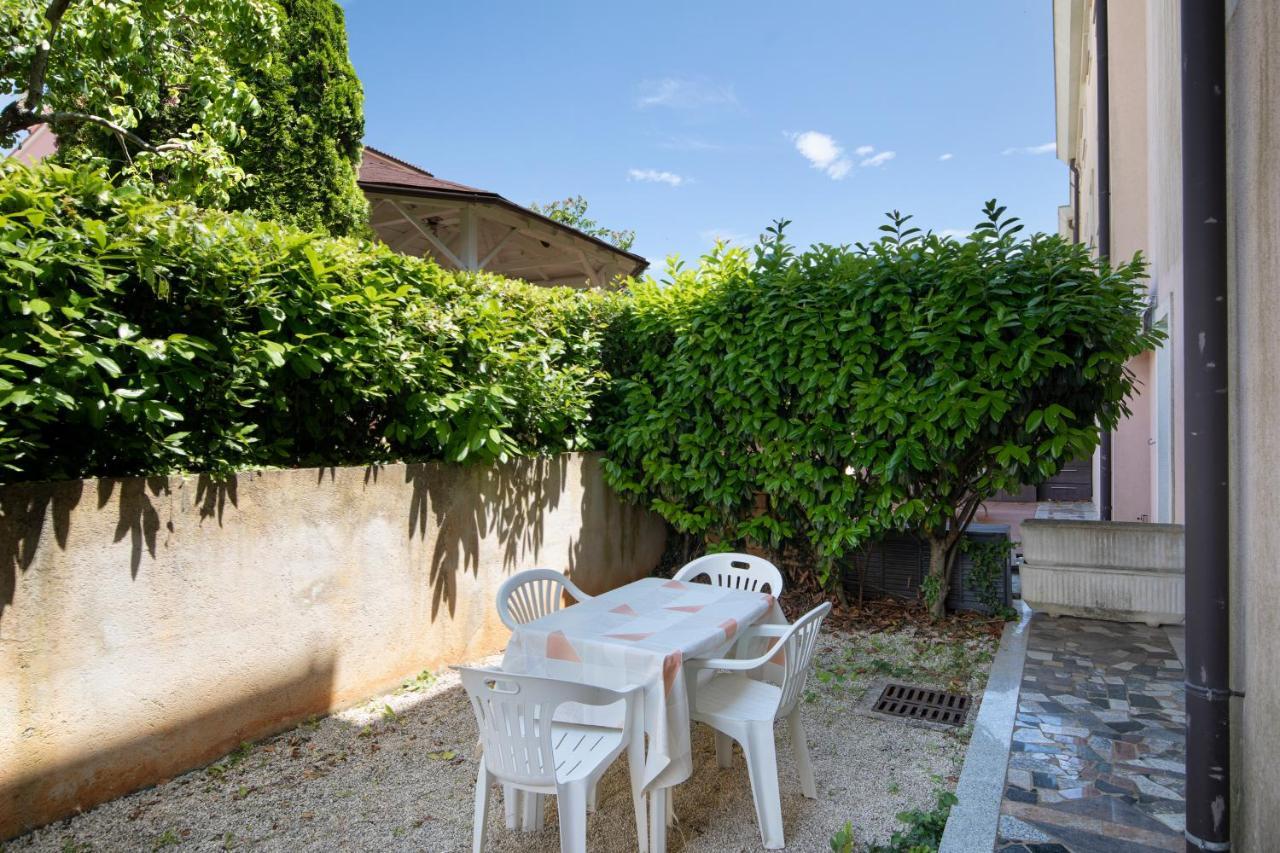 Medulin Burle Sea View Apartment Buitenkant foto